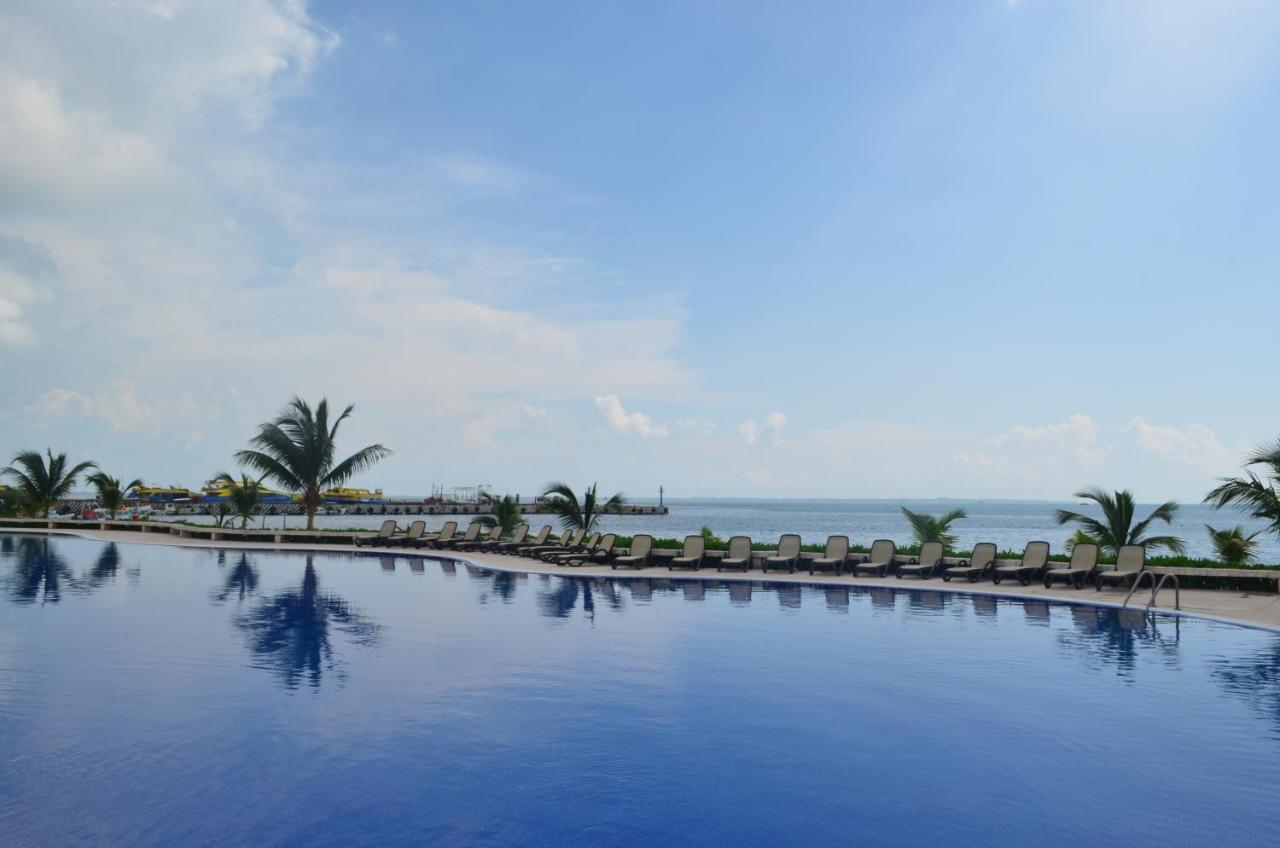 Tu Hogar Frente Al Mar Caribe, Vive Канкун Екстериор снимка